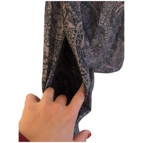 Free People Sophie Printed Off Shoulder Mini Dress Size XS Nvy Blue Boho Beachy - Picture 11 of 14